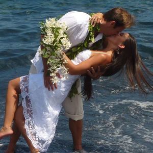 Meet your Posher, Eve